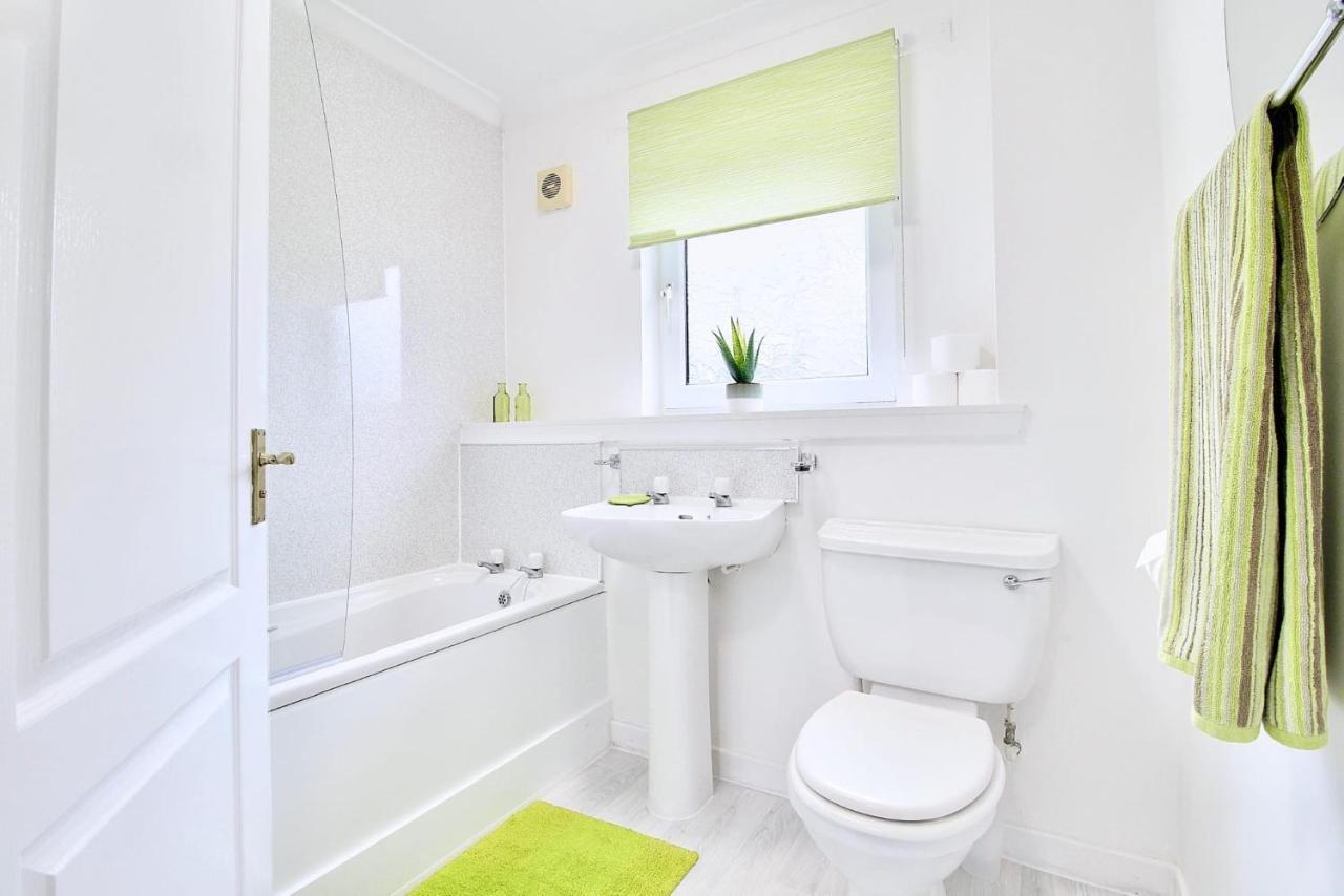 Railroad Apartment Wishaw  Esterno foto